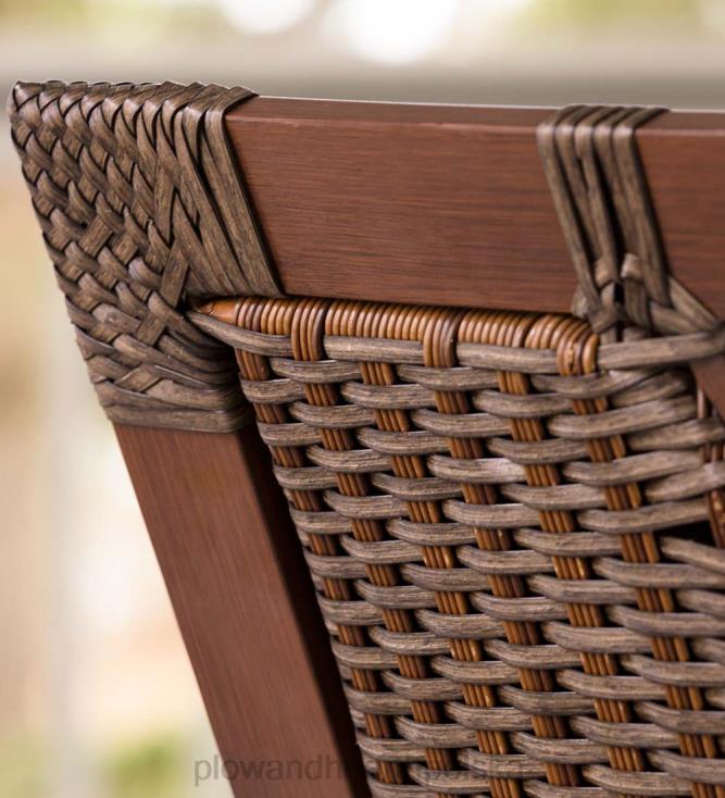 Plow & Hearth kolekcja wiklinowa Urbanna Premium z luksusowymi poduszkami 02XR61089 artykuły gospodarstwa domowego