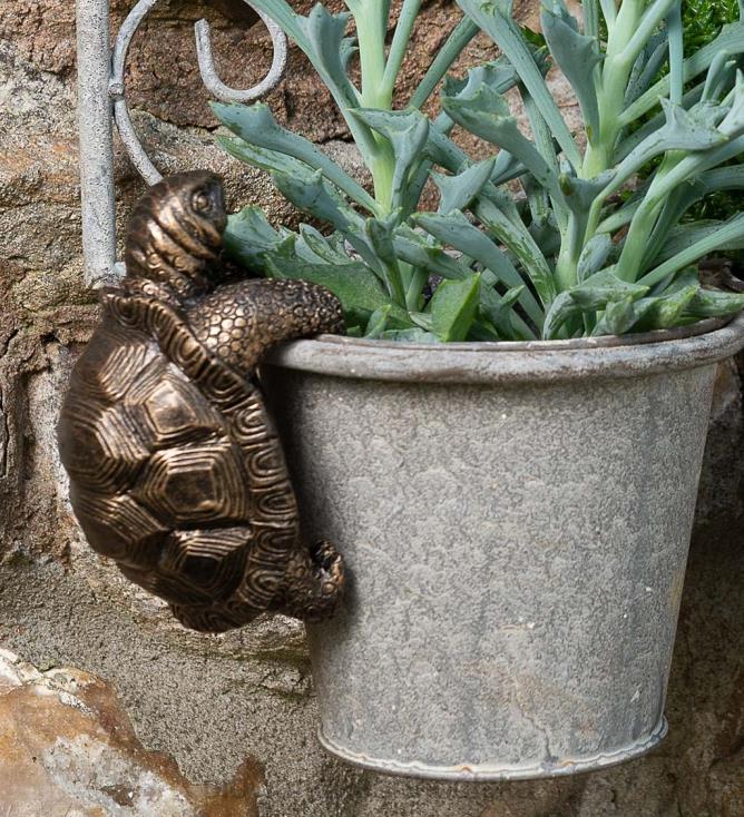 Plow & Hearth wieszak na garnki w kształcie żółwia 02XR6395 podwórko i ogród