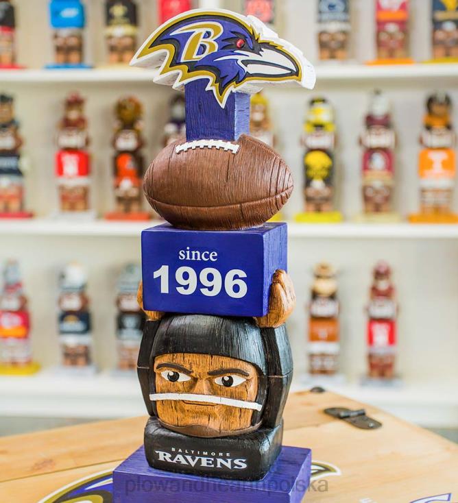 Plow & Hearth zabytkowa statua ogrodowa do piłki nożnej - pakowacze z zieloną zatoką 02XR6421 podwórko i ogród